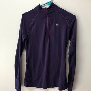Quarter zip jogging shirt